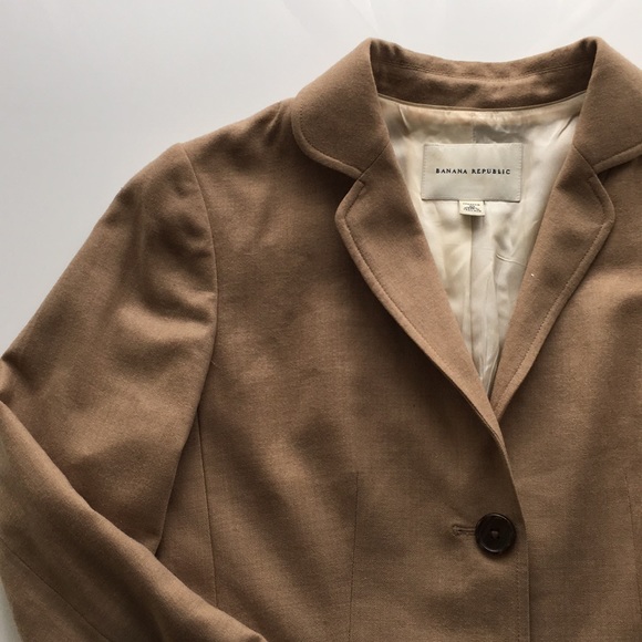 BR tan blazer - Picture 2 of 5